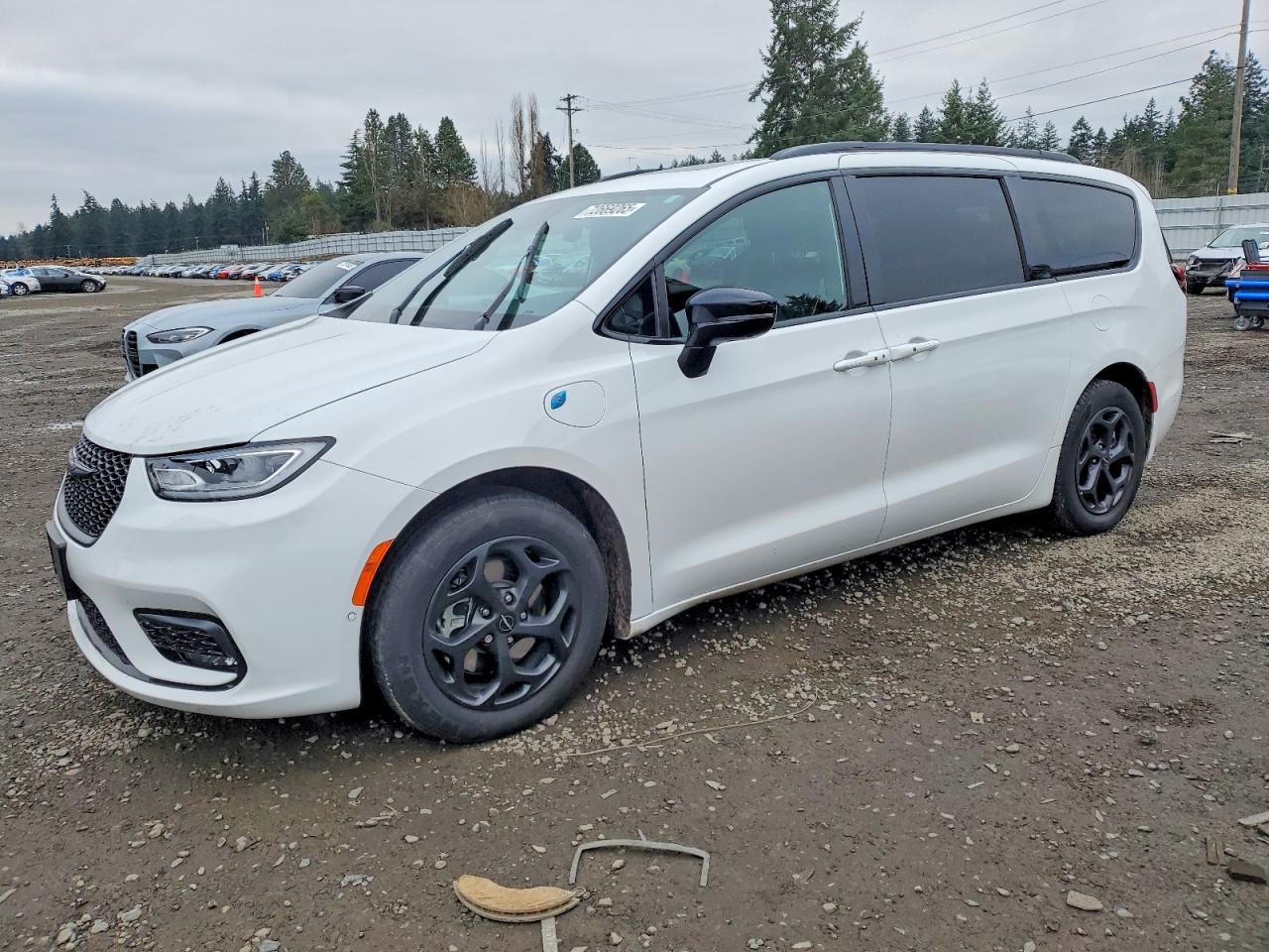 CHRYSLER PACIFICA 2024
