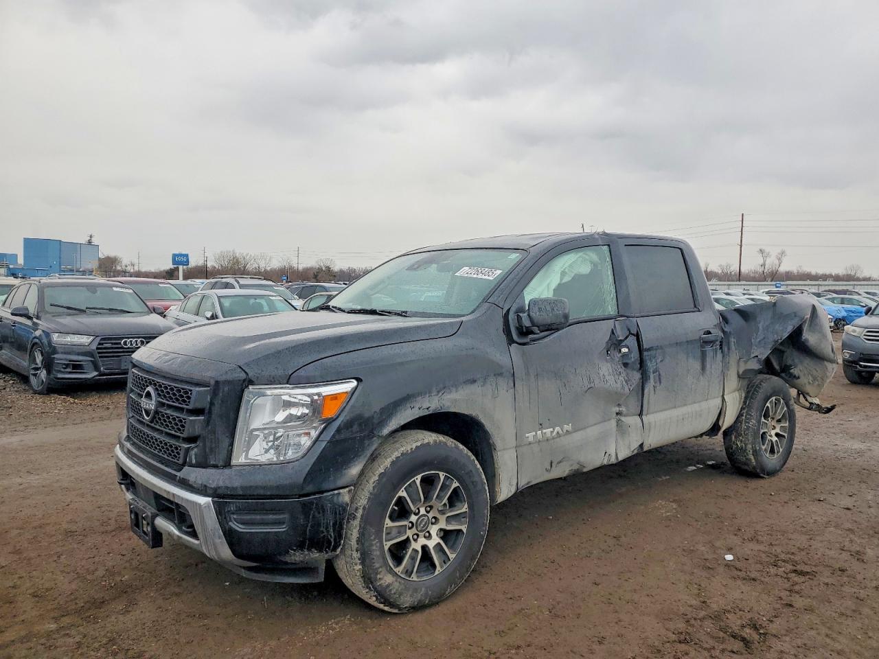 NISSAN TITAN 2024