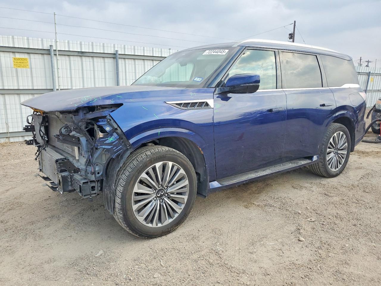 INFINITI QX80 2025