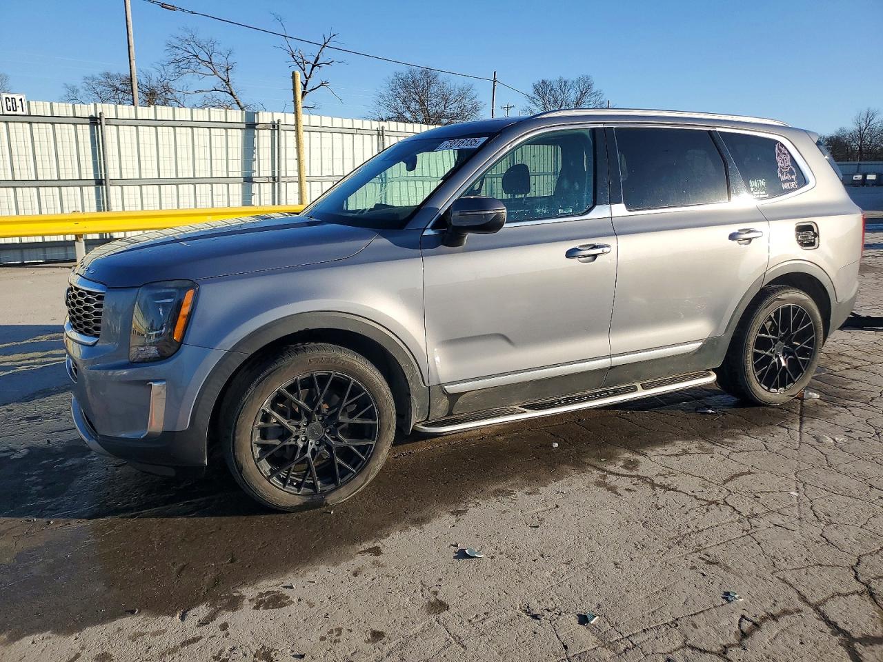 KIA TELLURIDE 2021