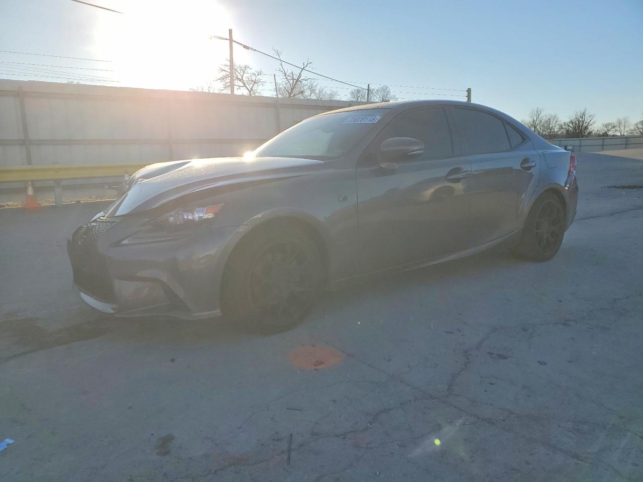 LEXUS IS 2015