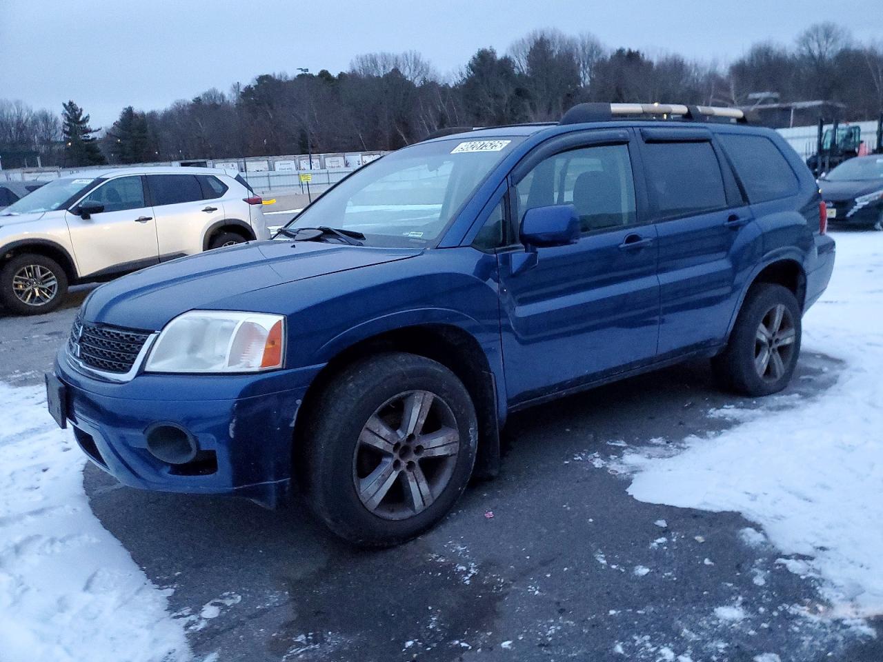 MITSUBISHI ENDEAVOR S 2010
