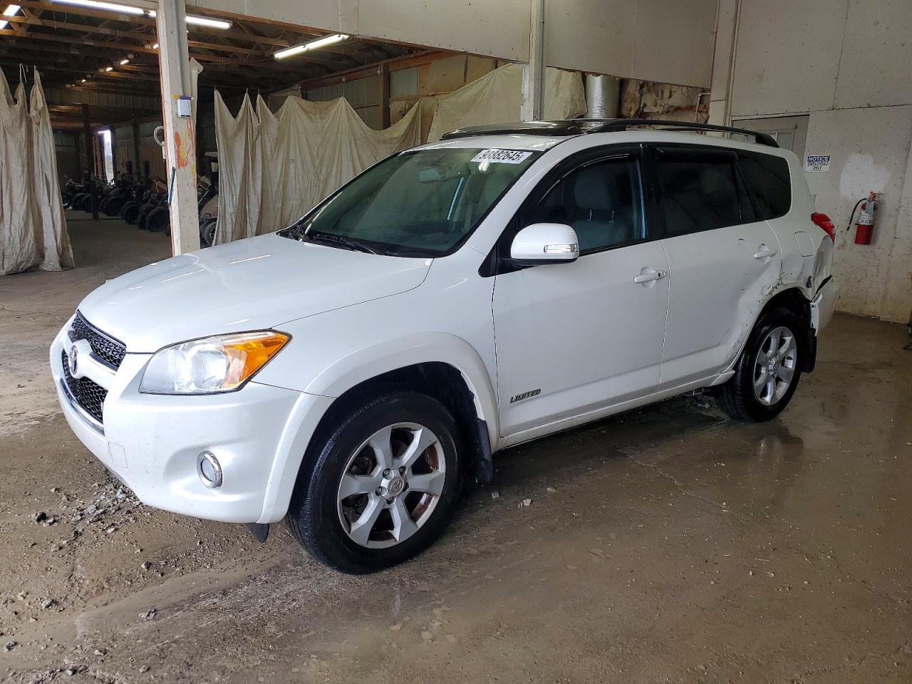 TOYOTA RAV4 2012