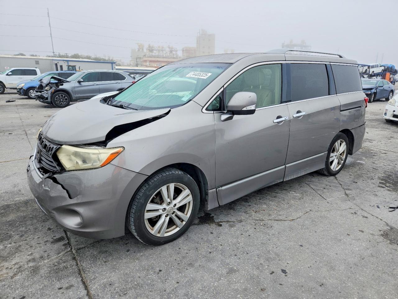 NISSAN QUEST 2012