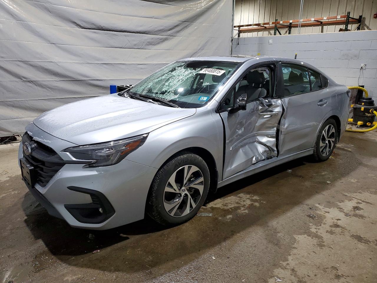 SUBARU LEGACY 2025