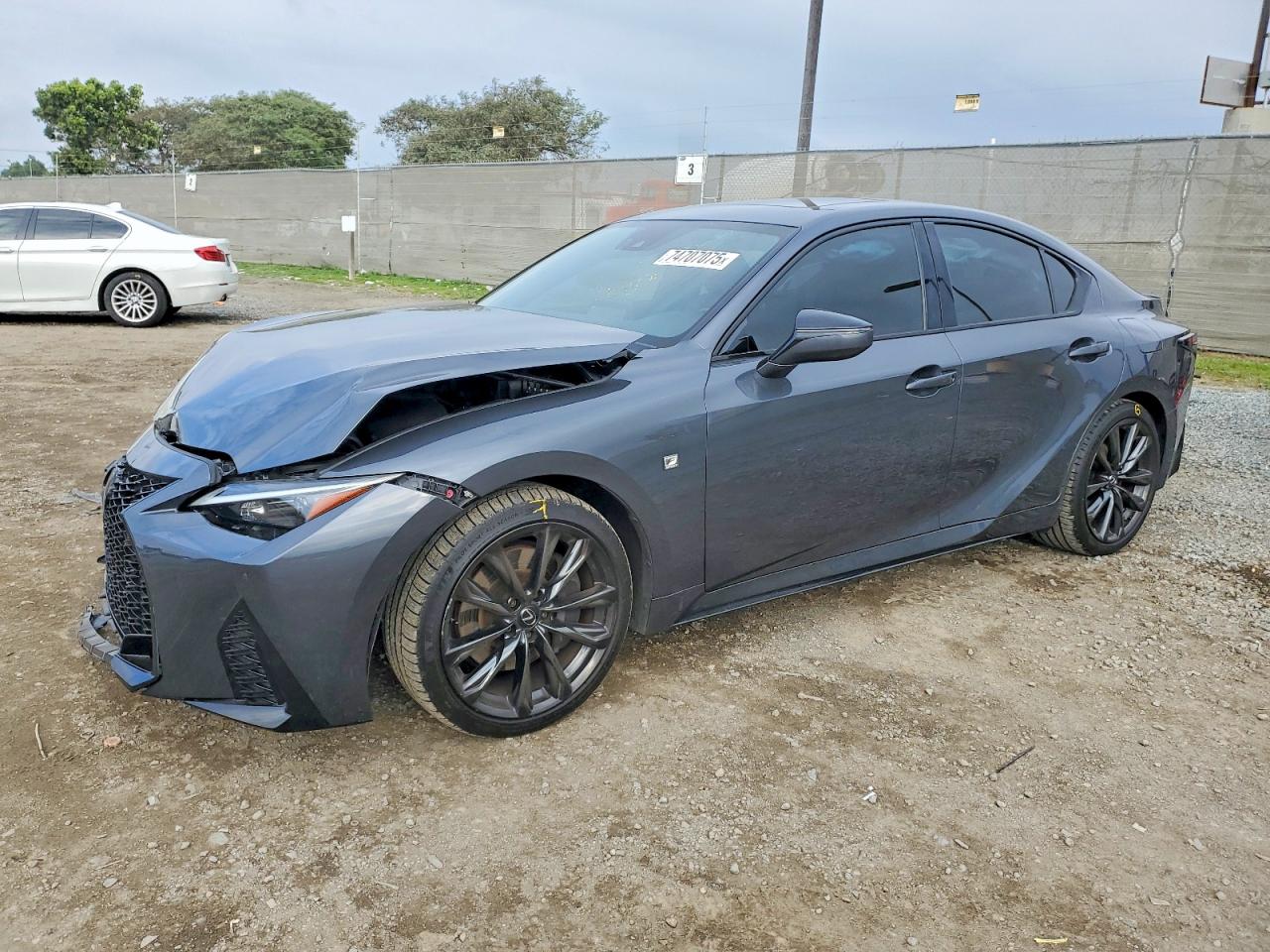 LEXUS IS 2021