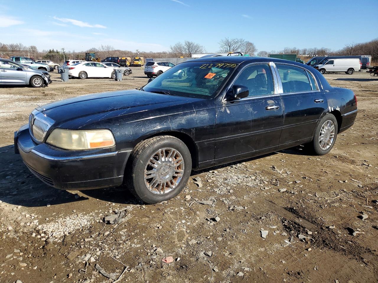 LINCOLN TOWN CAR 2007