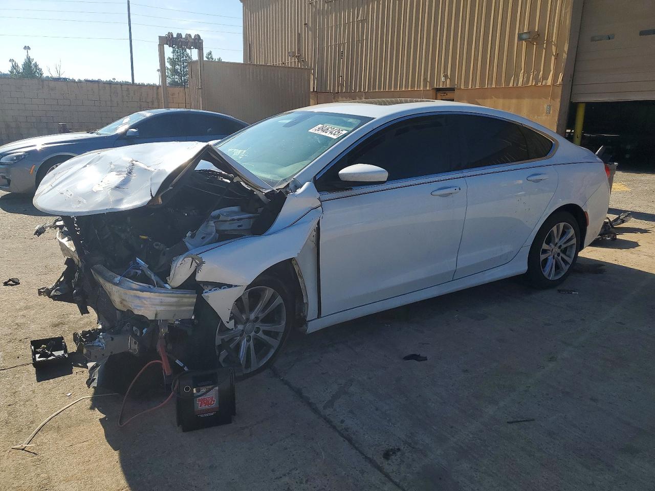 CHRYSLER 200 2015