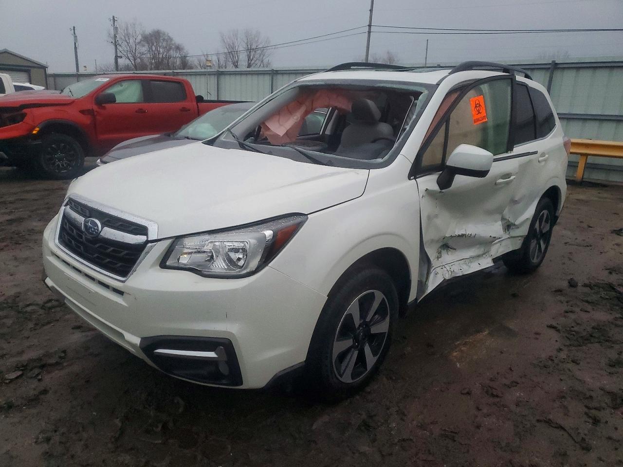 SUBARU FORESTER 2017