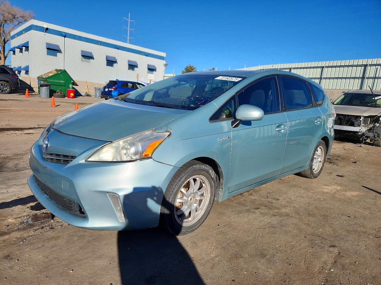 TOYOTA PRIUS V 2013