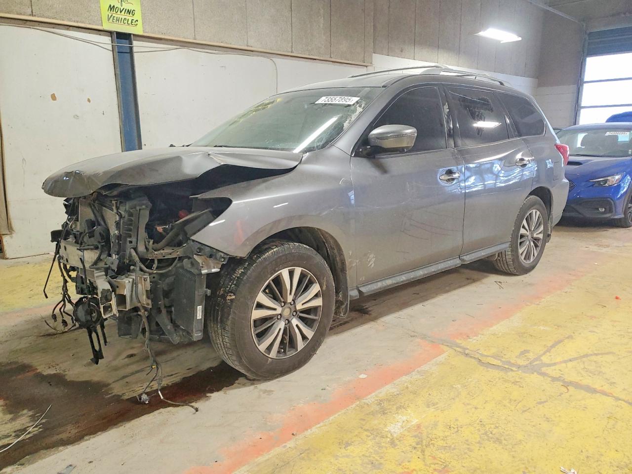 NISSAN PATHFINDER 2017