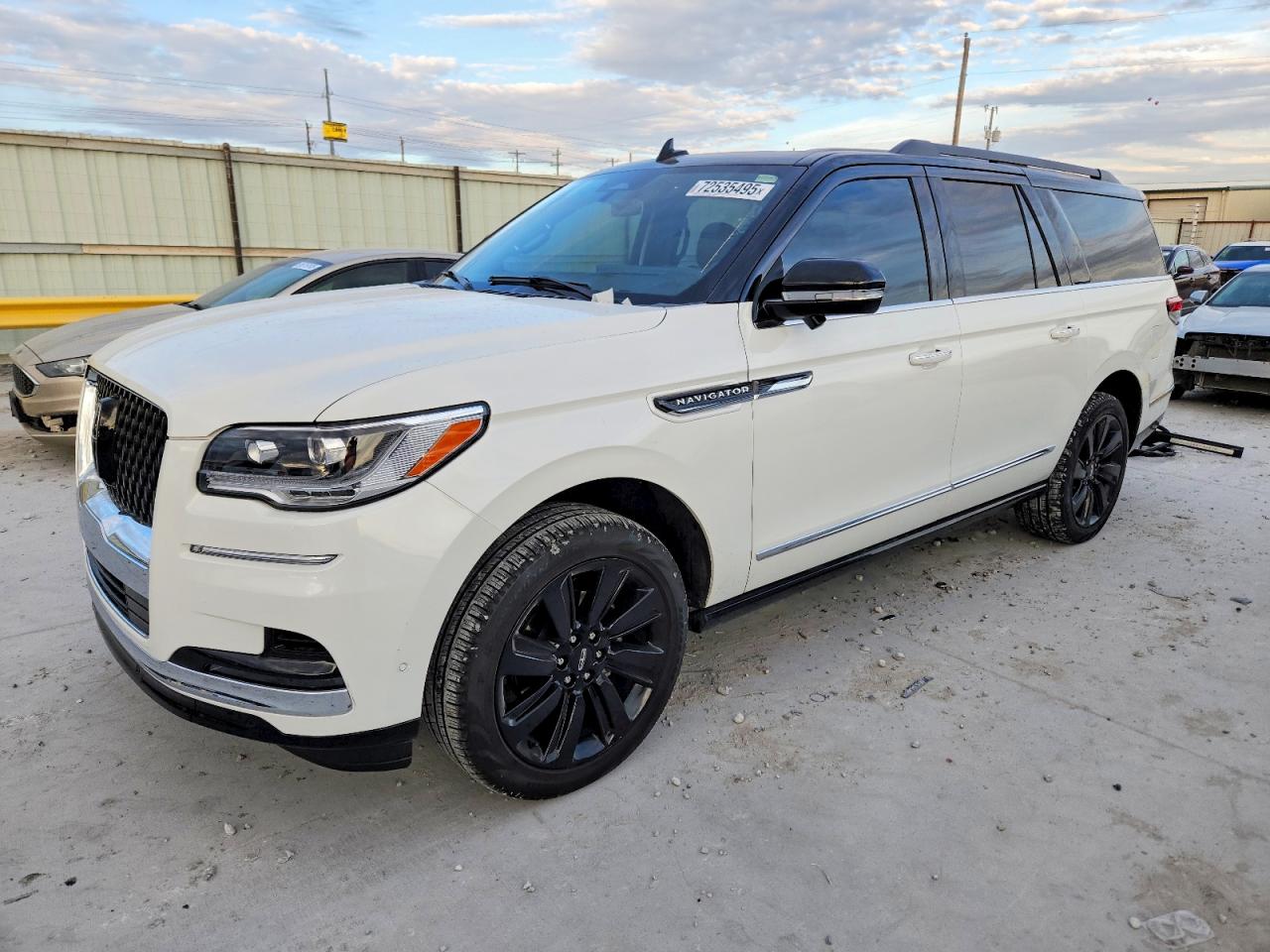LINCOLN NAVIGATOR 2024
