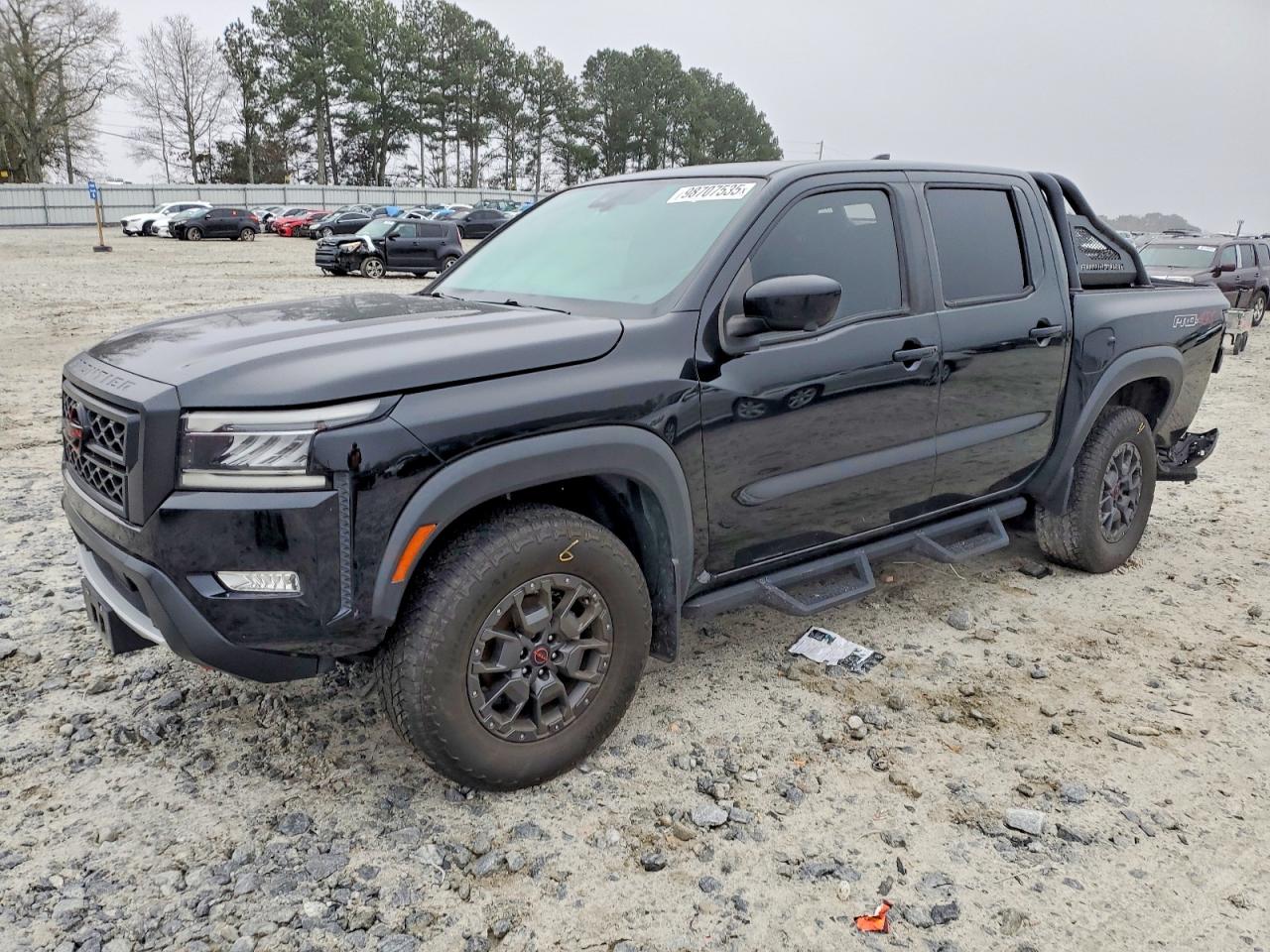 NISSAN FRONTIER 2022