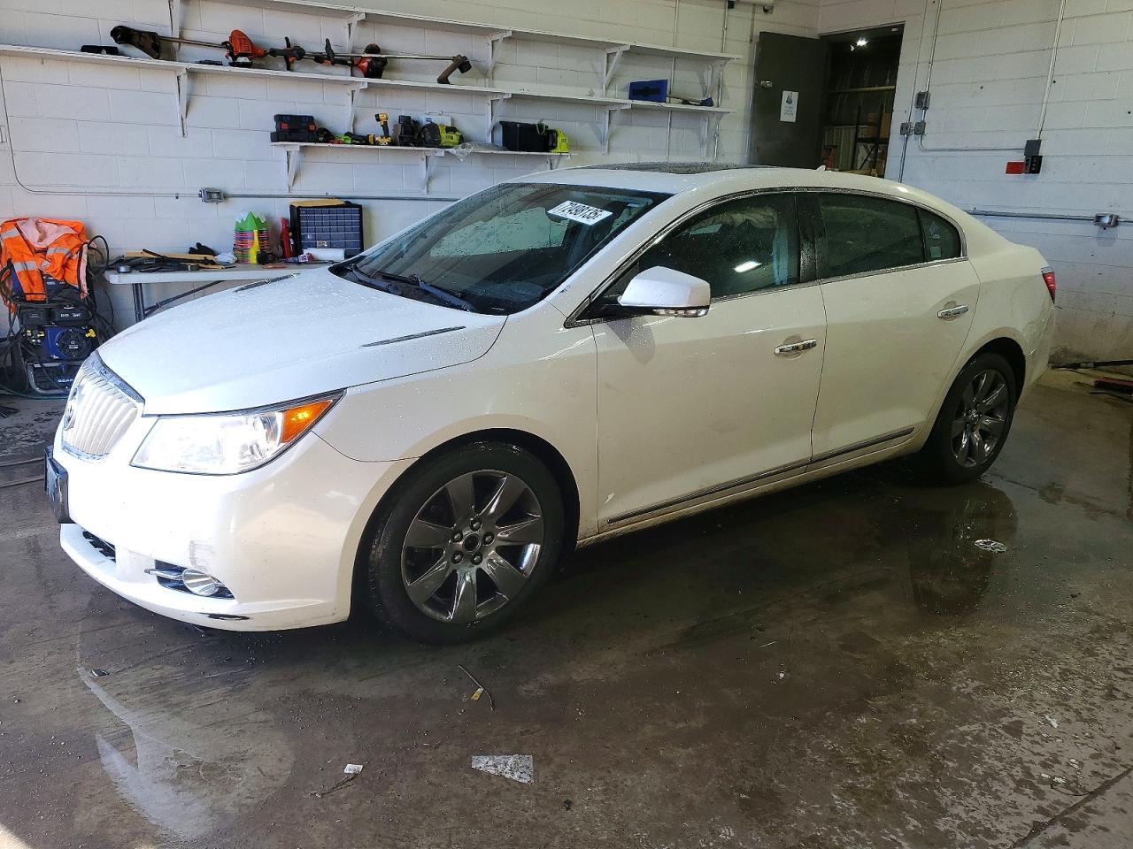 BUICK LACROSSE 2010