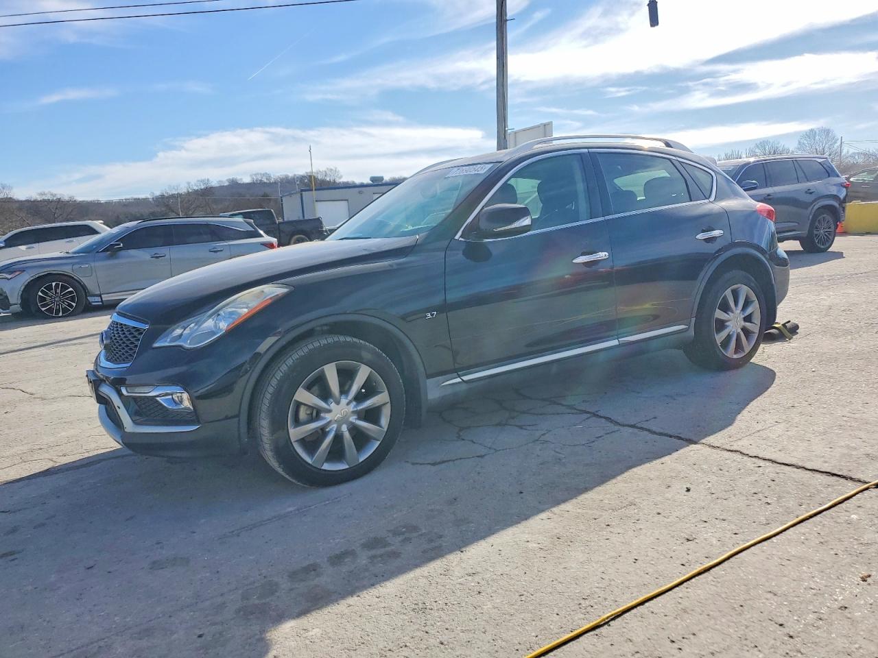 INFINITI QX50 2016