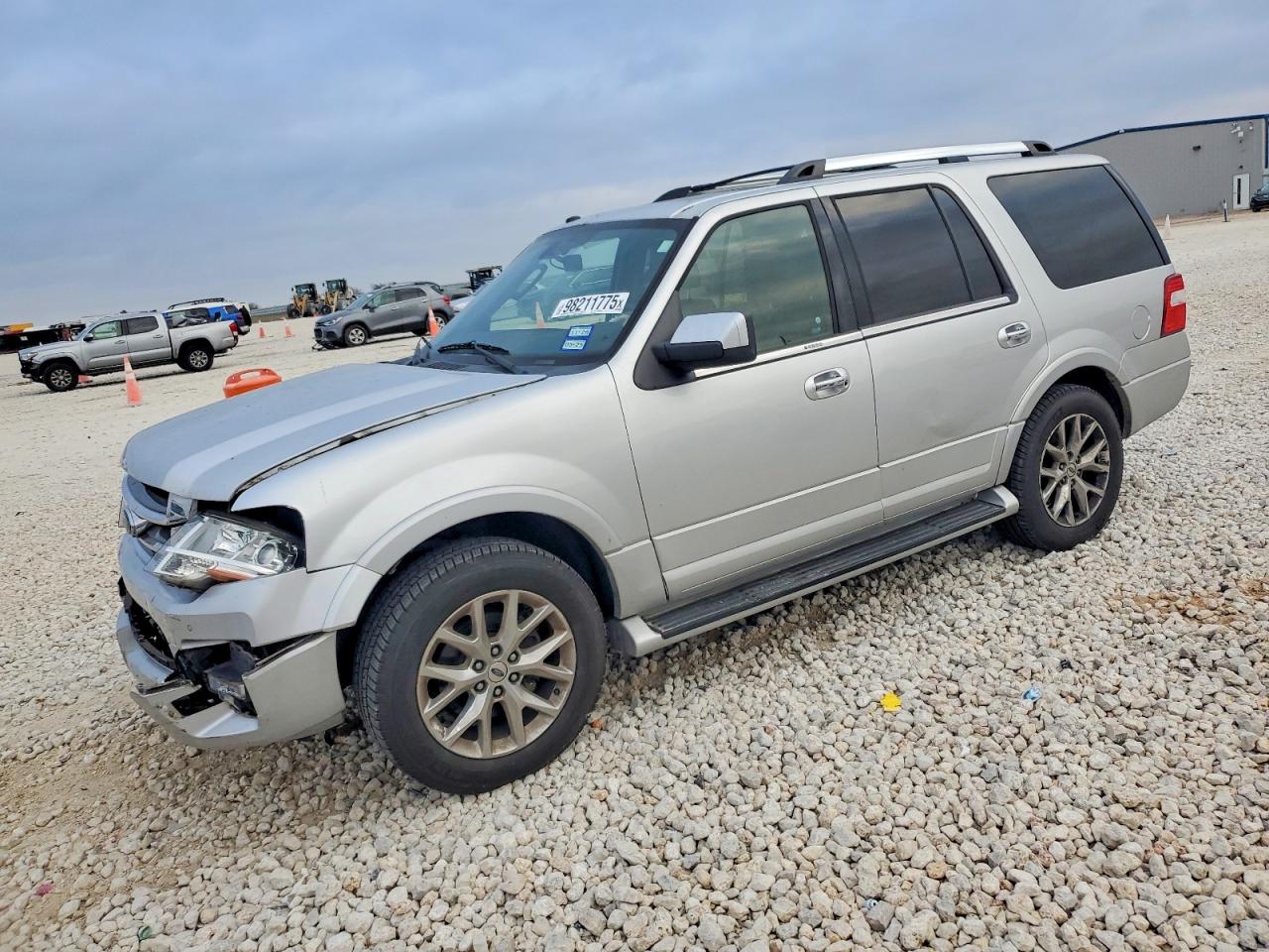 FORD EXPEDITION 2016