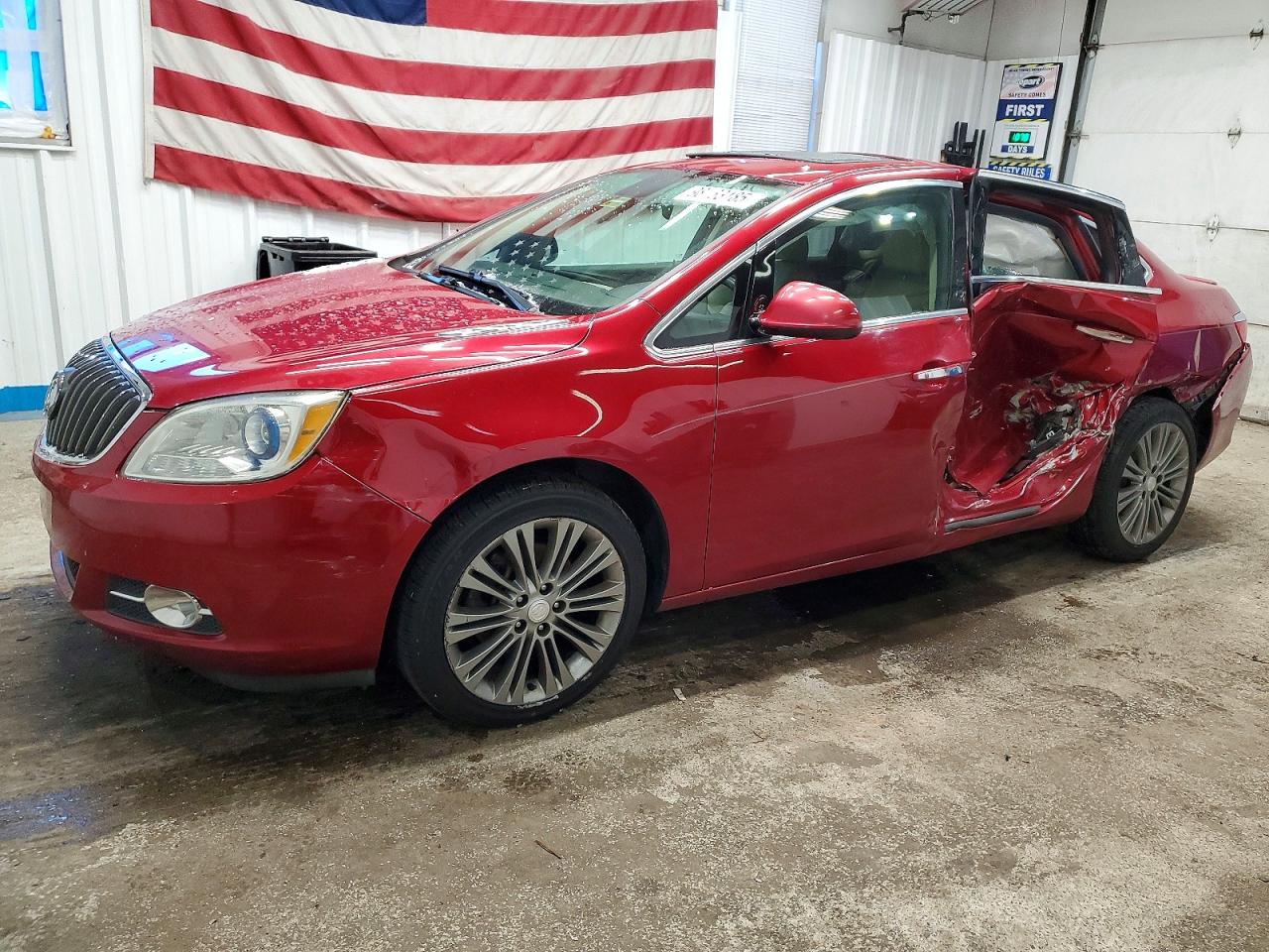 BUICK VERANO 2013