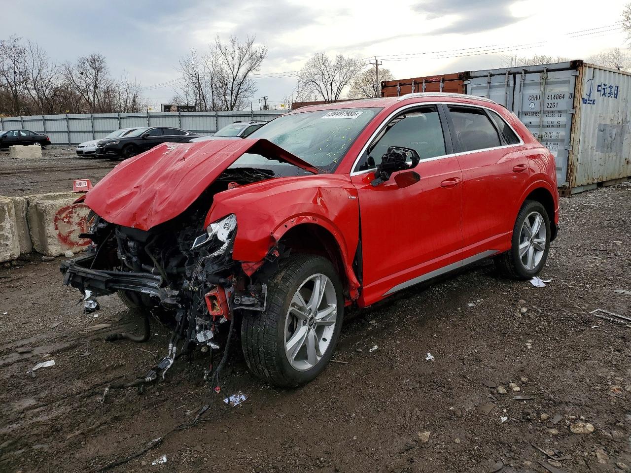 AUDI Q3 2021