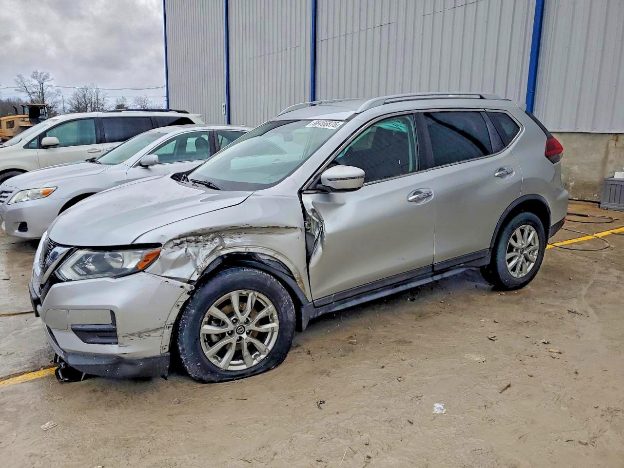 NISSAN ROGUE 2019