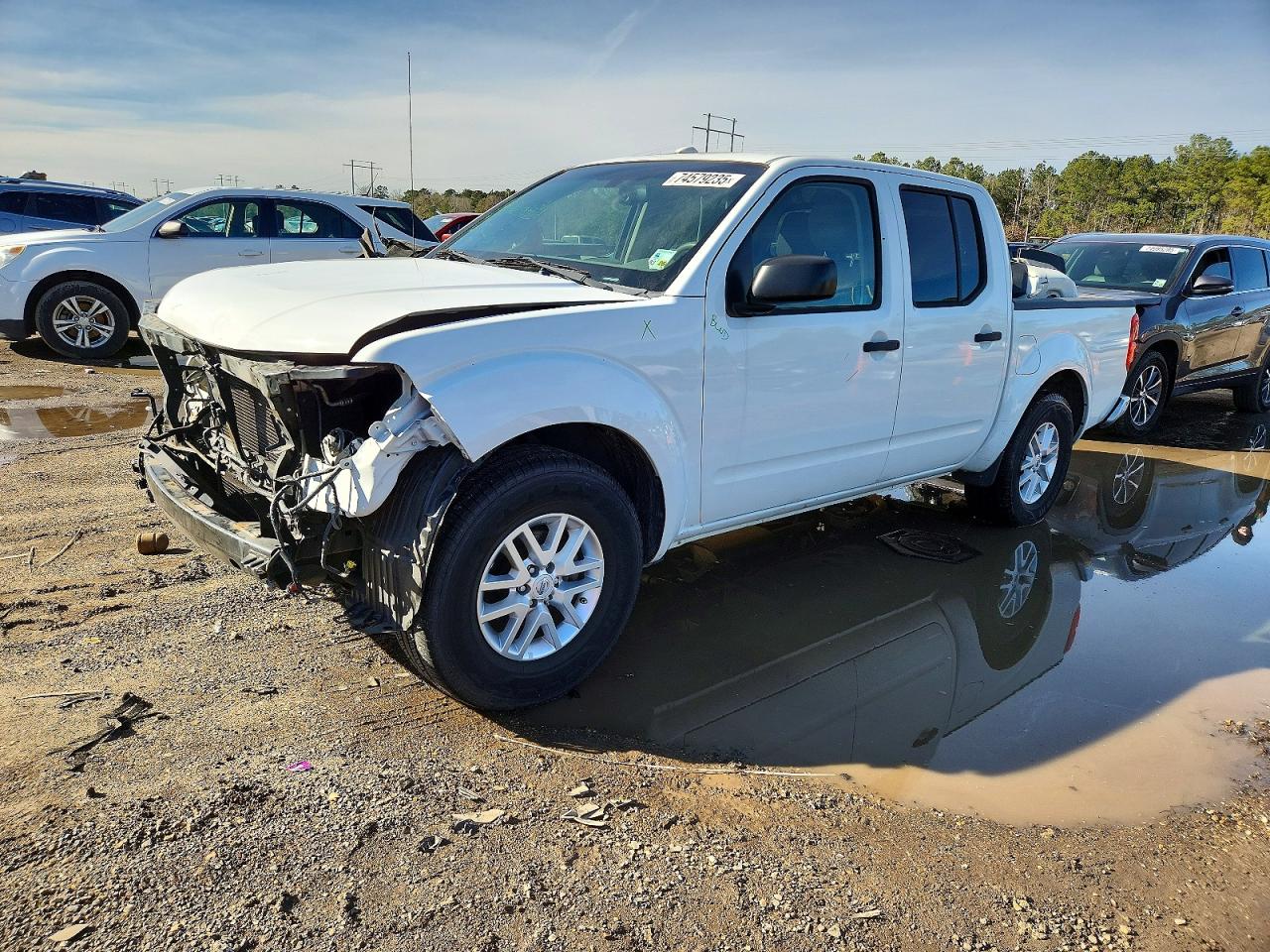 NISSAN FRONTIER 2016