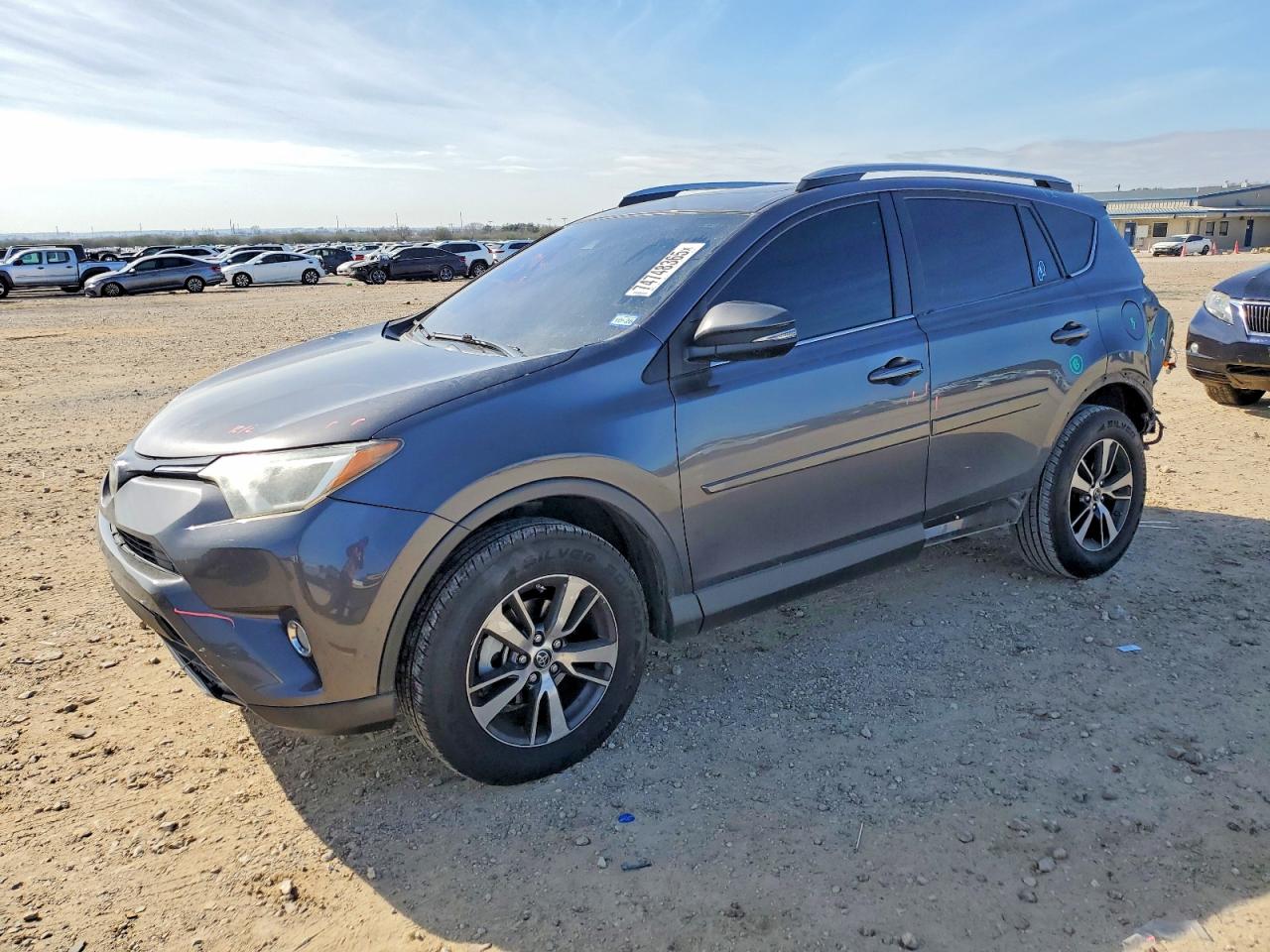 TOYOTA RAV4 2018