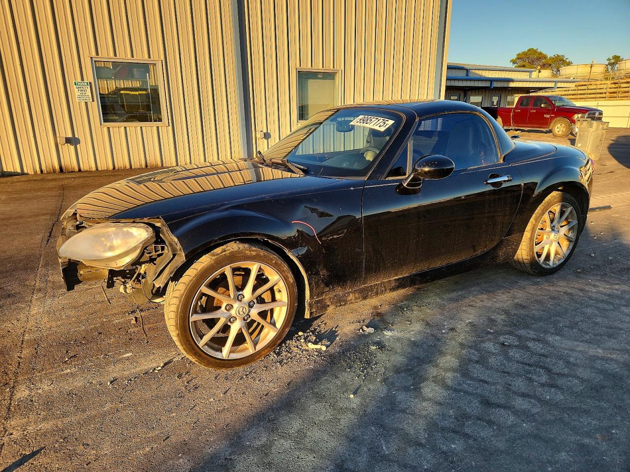 MAZDA MX-5 MIATA 2010