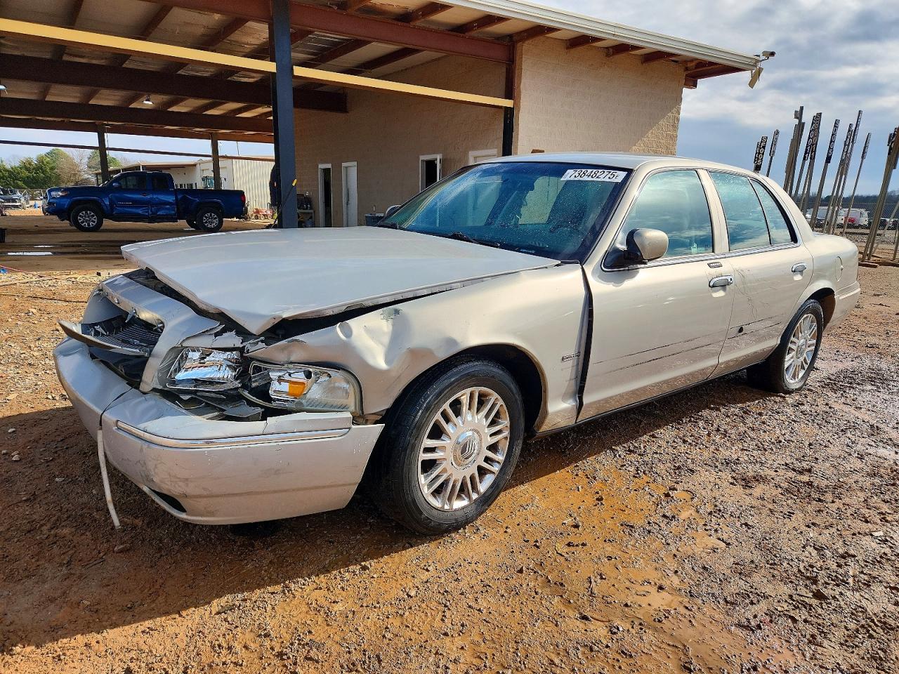 MERCURY GRAND MARQUIS 2011