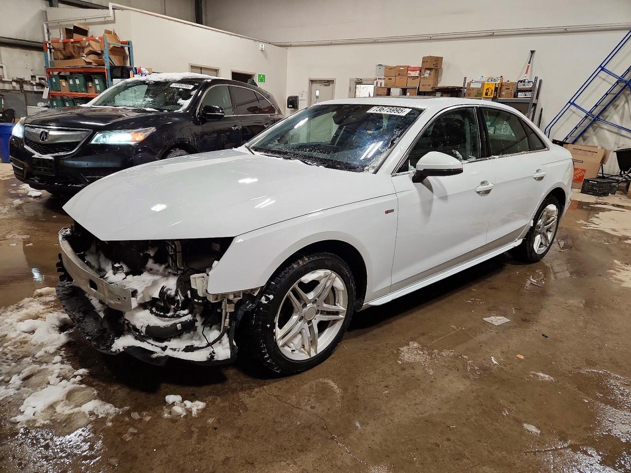 AUDI A4 2020