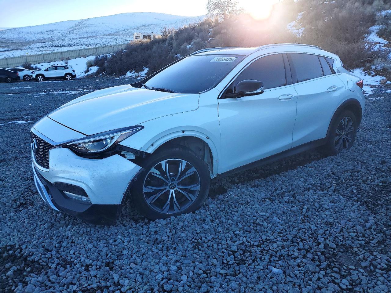INFINITI QX30 2017