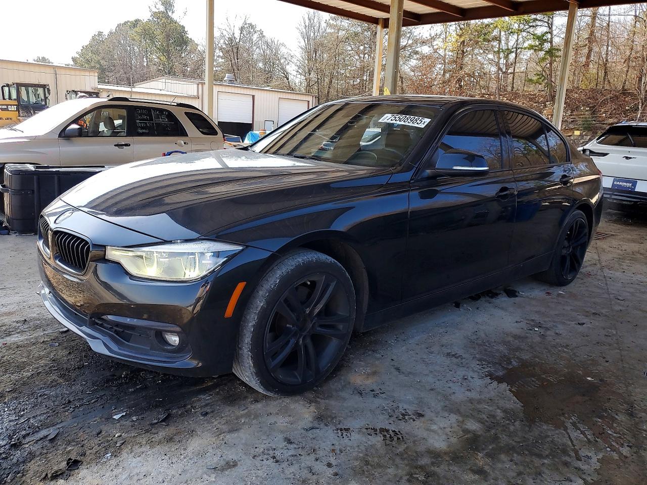 BMW 330 2018