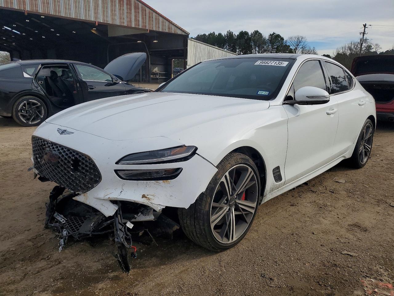 GENESIS G70 BASE 2024