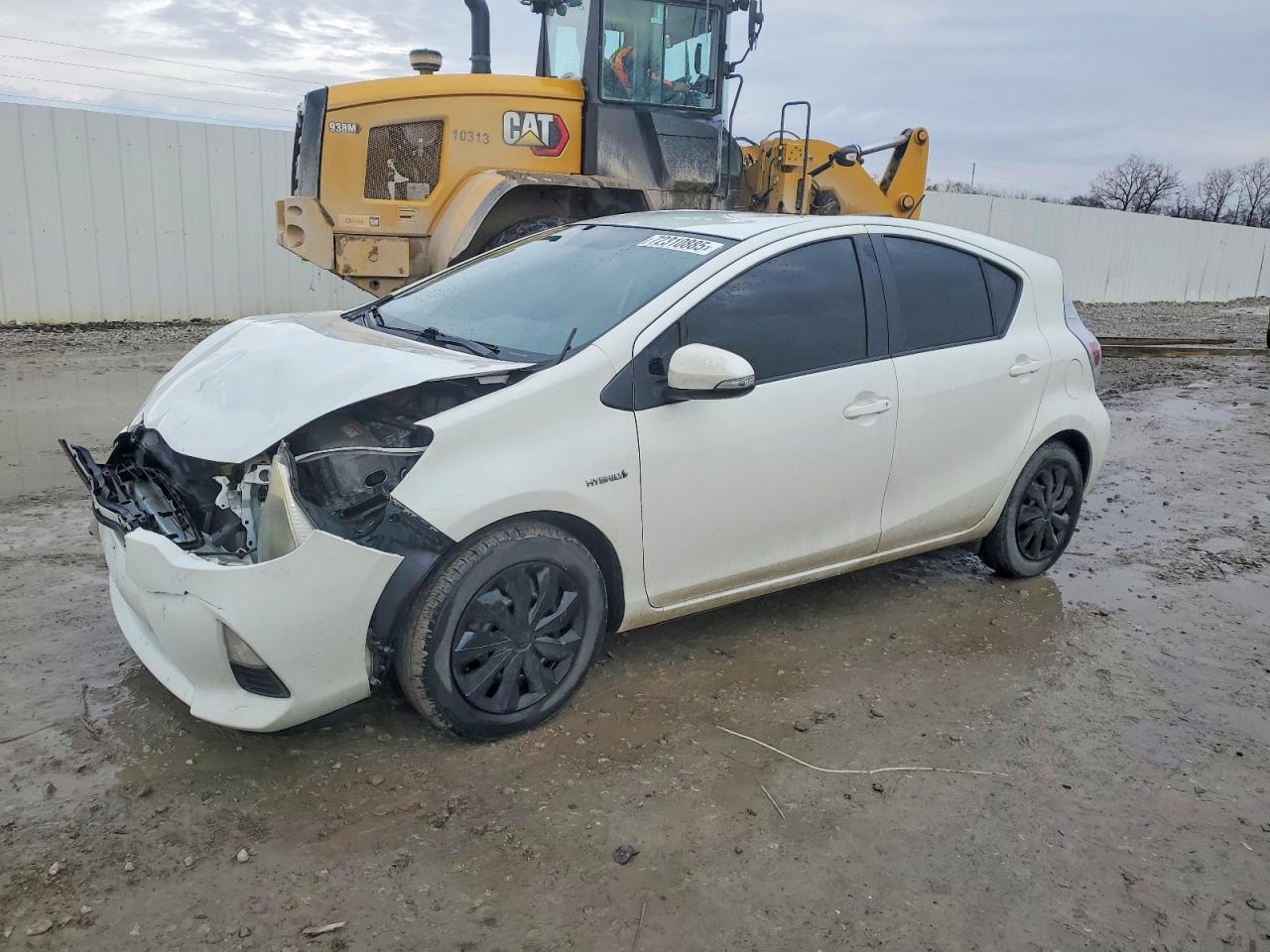 TOYOTA PRIUS C 2013