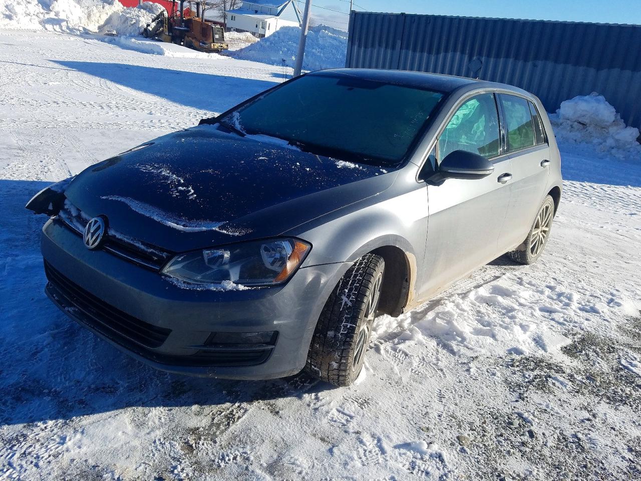 VOLKSWAGEN GOLF 2015