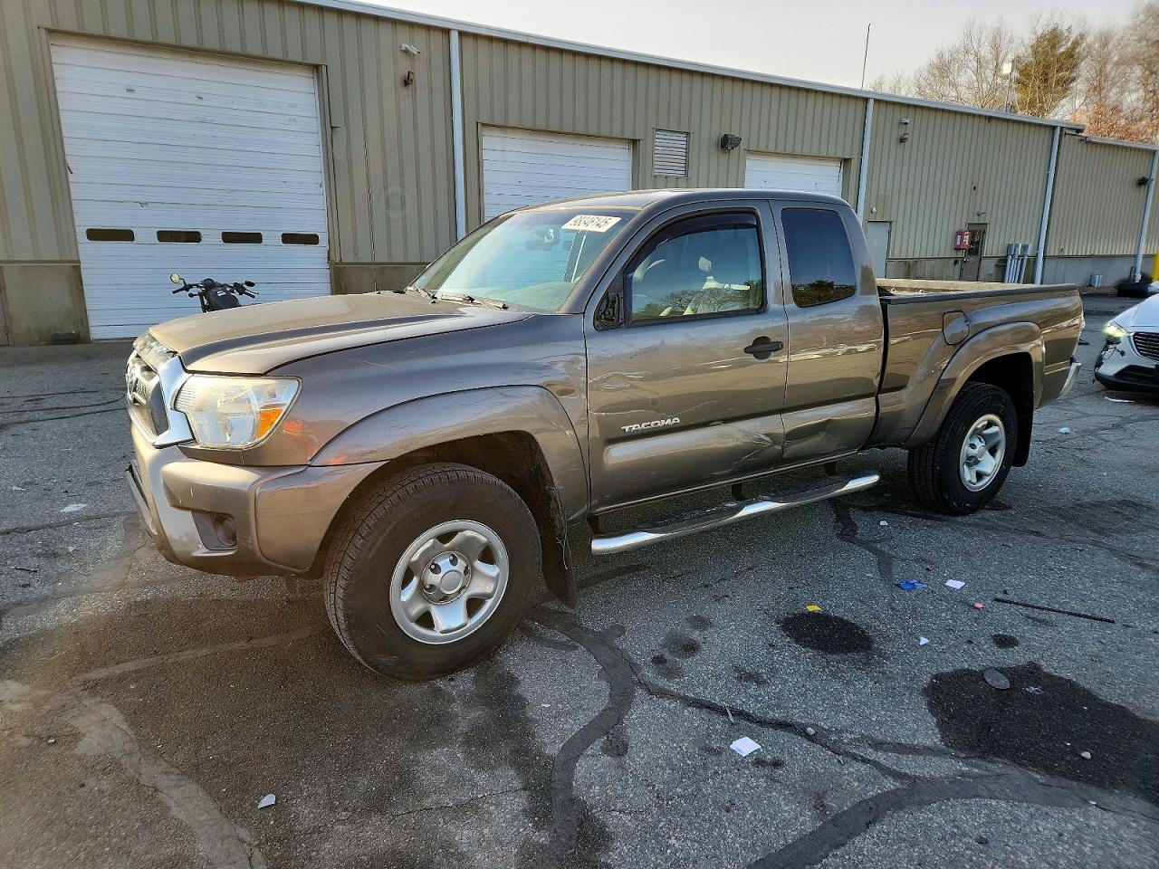 TOYOTA TACOMA 2013