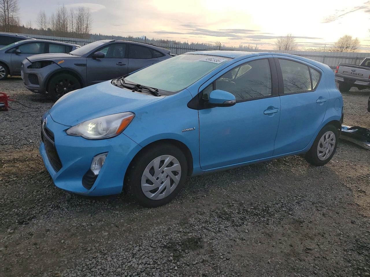 TOYOTA PRIUS C 2016