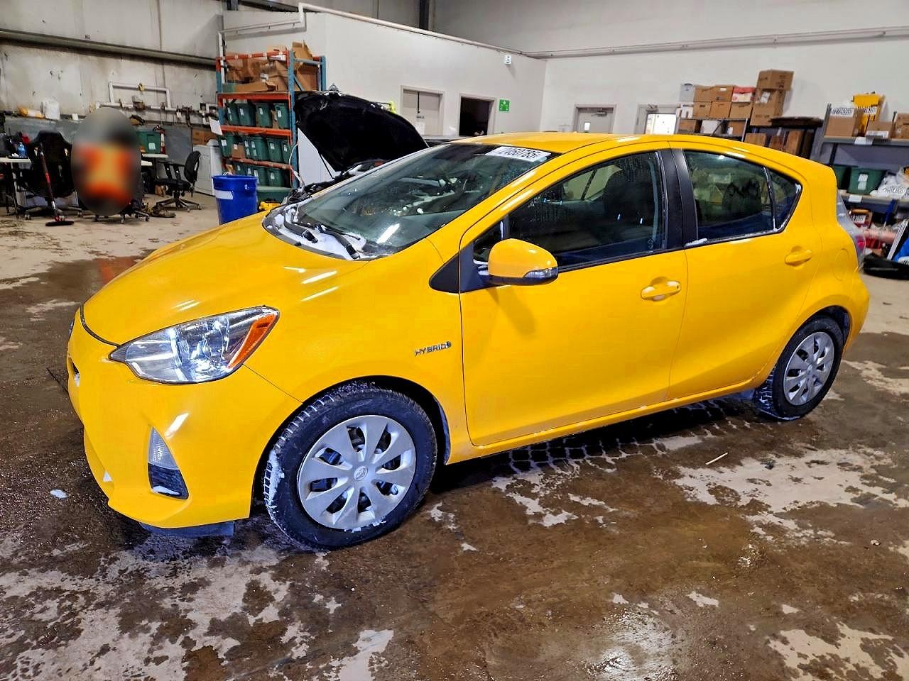 TOYOTA PRIUS C 2014