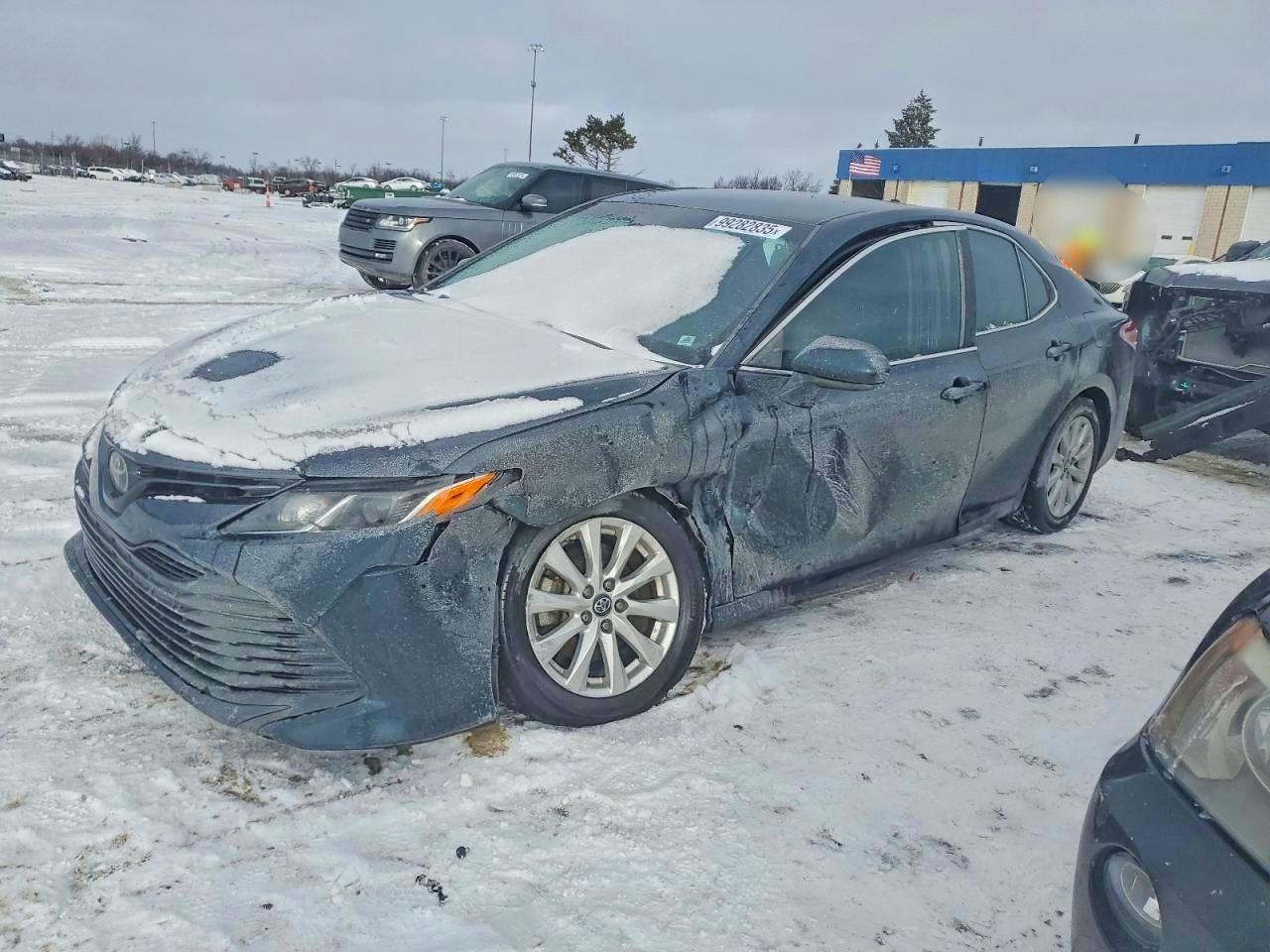 TOYOTA CAMRY 2018