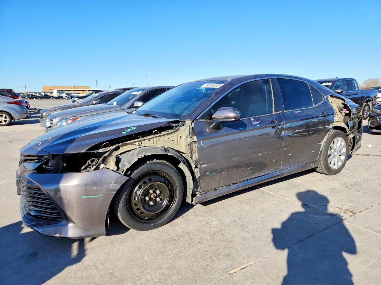 TOYOTA CAMRY 2018