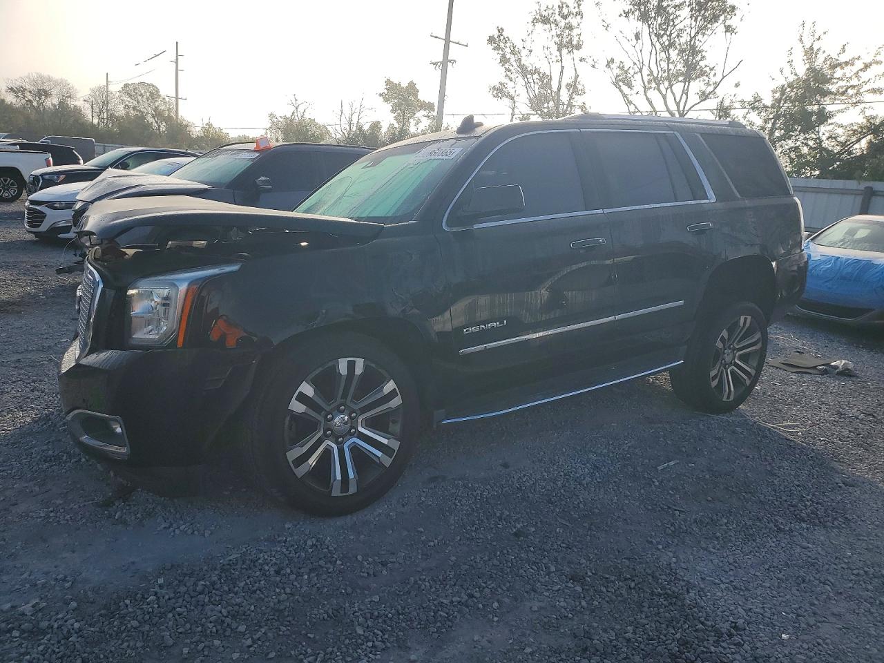 GMC YUKON 2017