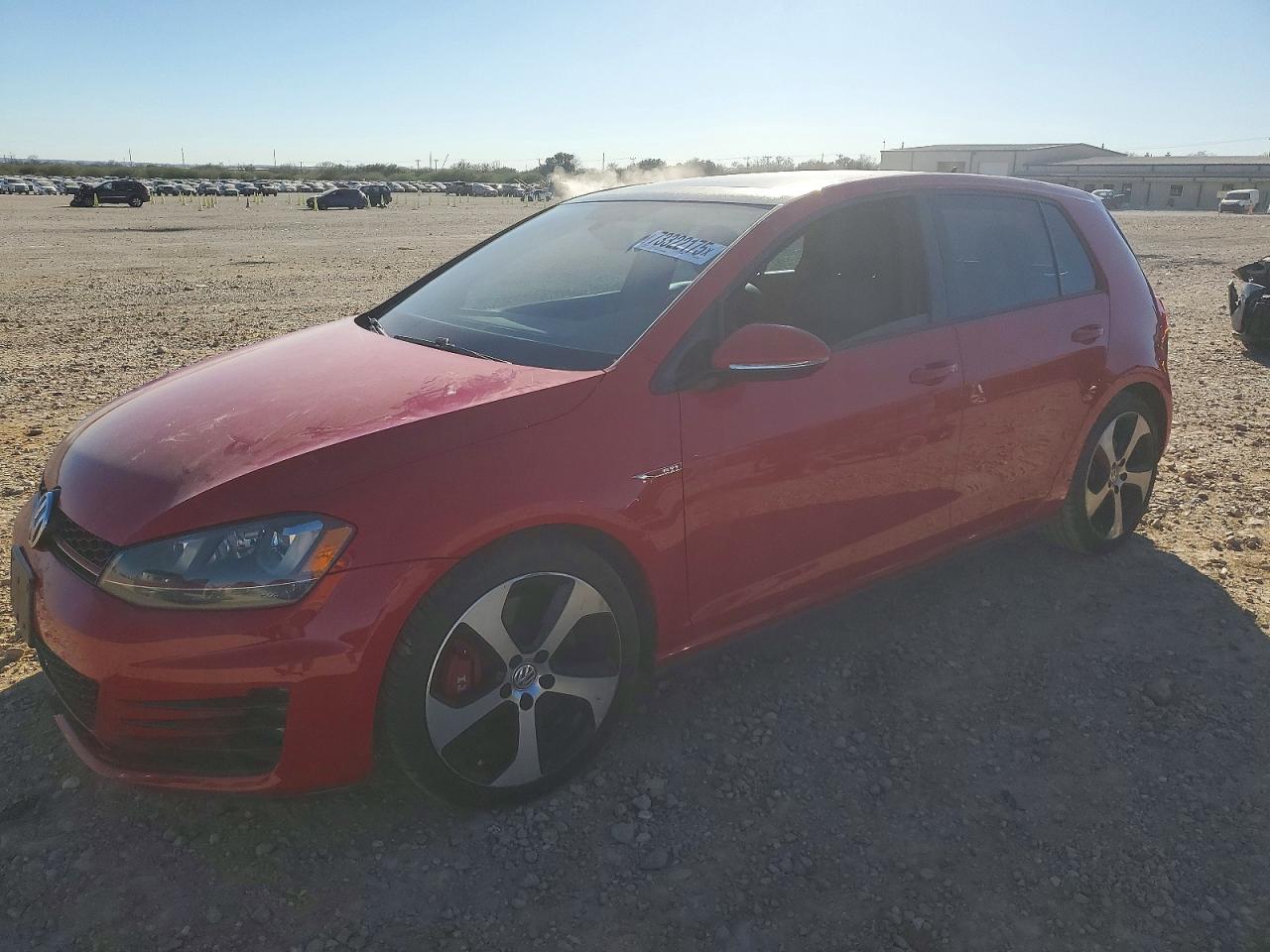 VOLKSWAGEN GOLF 2016