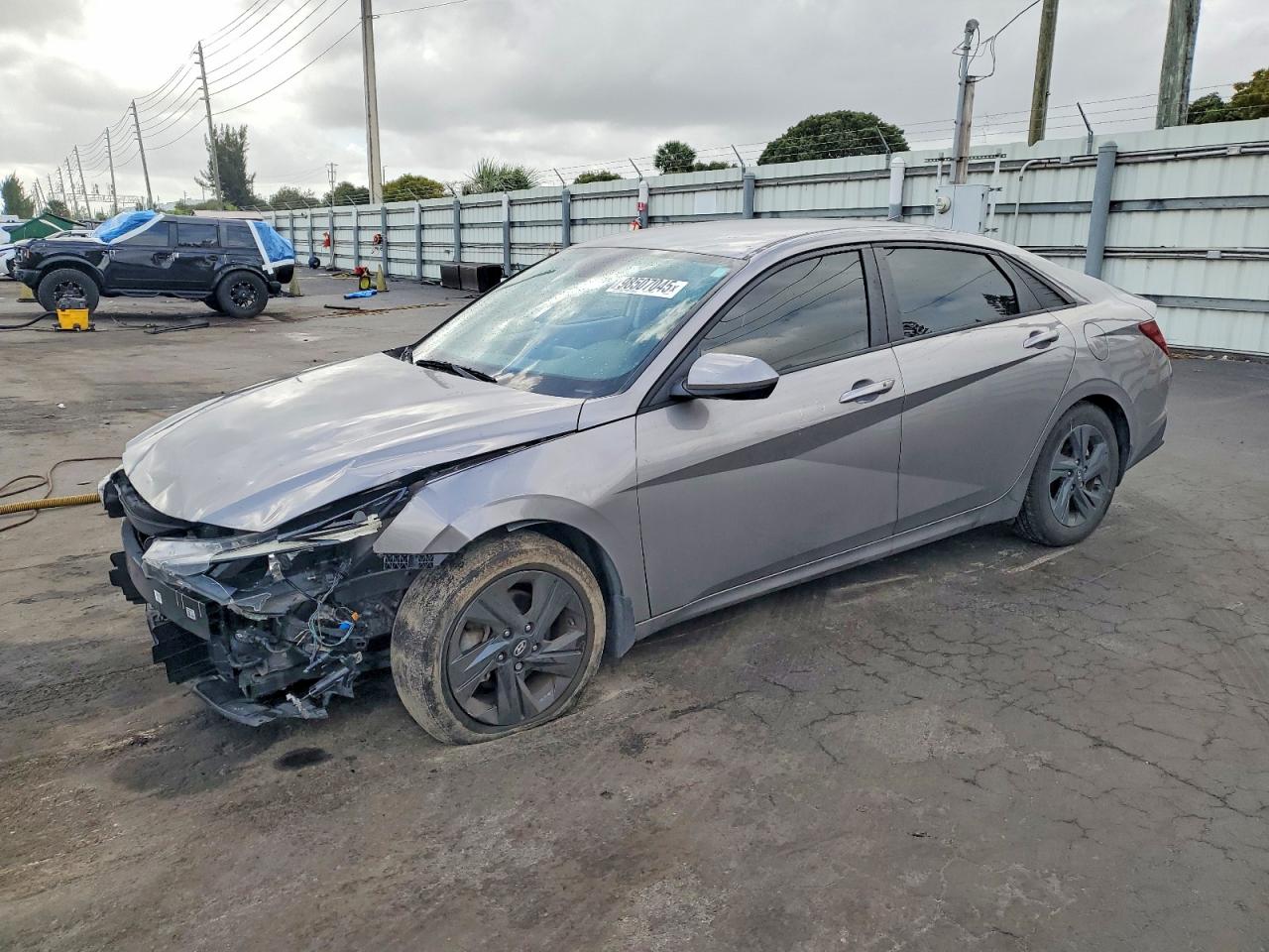 HYUNDAI ELANTRA 2022