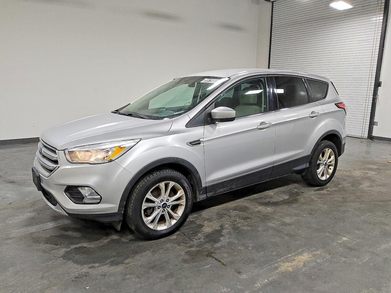 FORD ESCAPE SE 2017