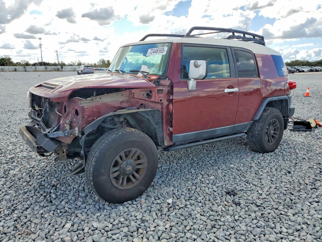 TOYOTA FJ CRUISER 2010