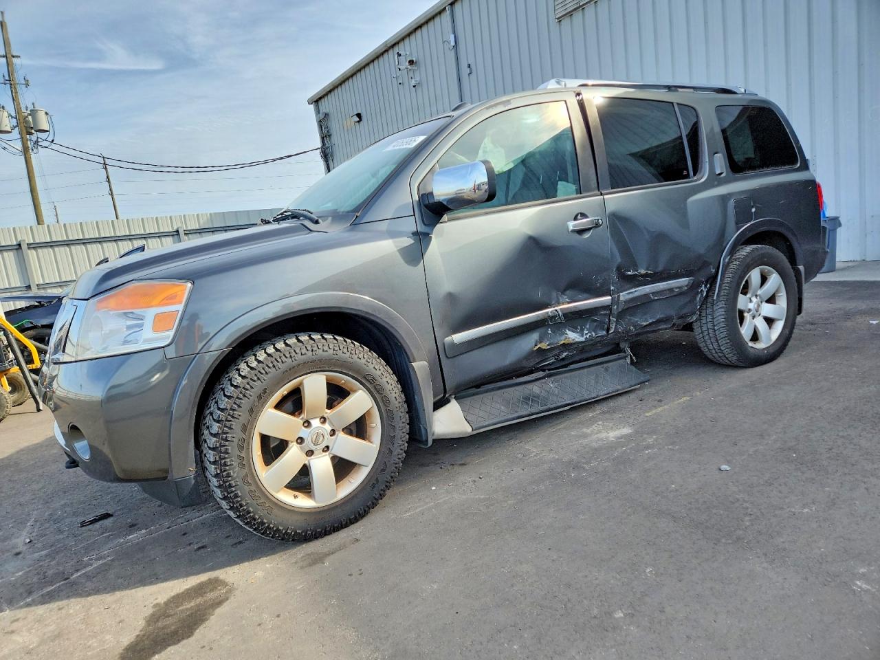 NISSAN ARMADA SV 2012