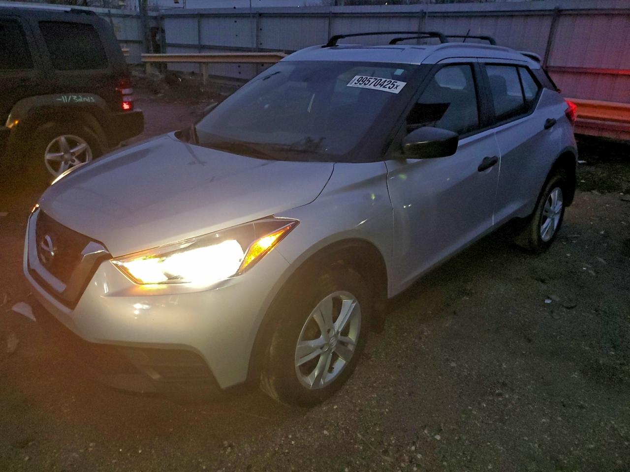 NISSAN KICKS 2019