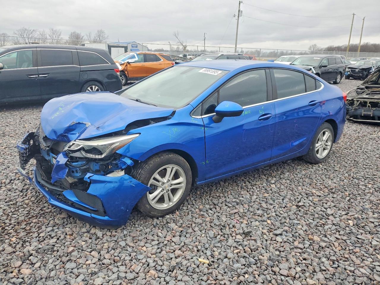 CHEVROLET CRUZE 2018