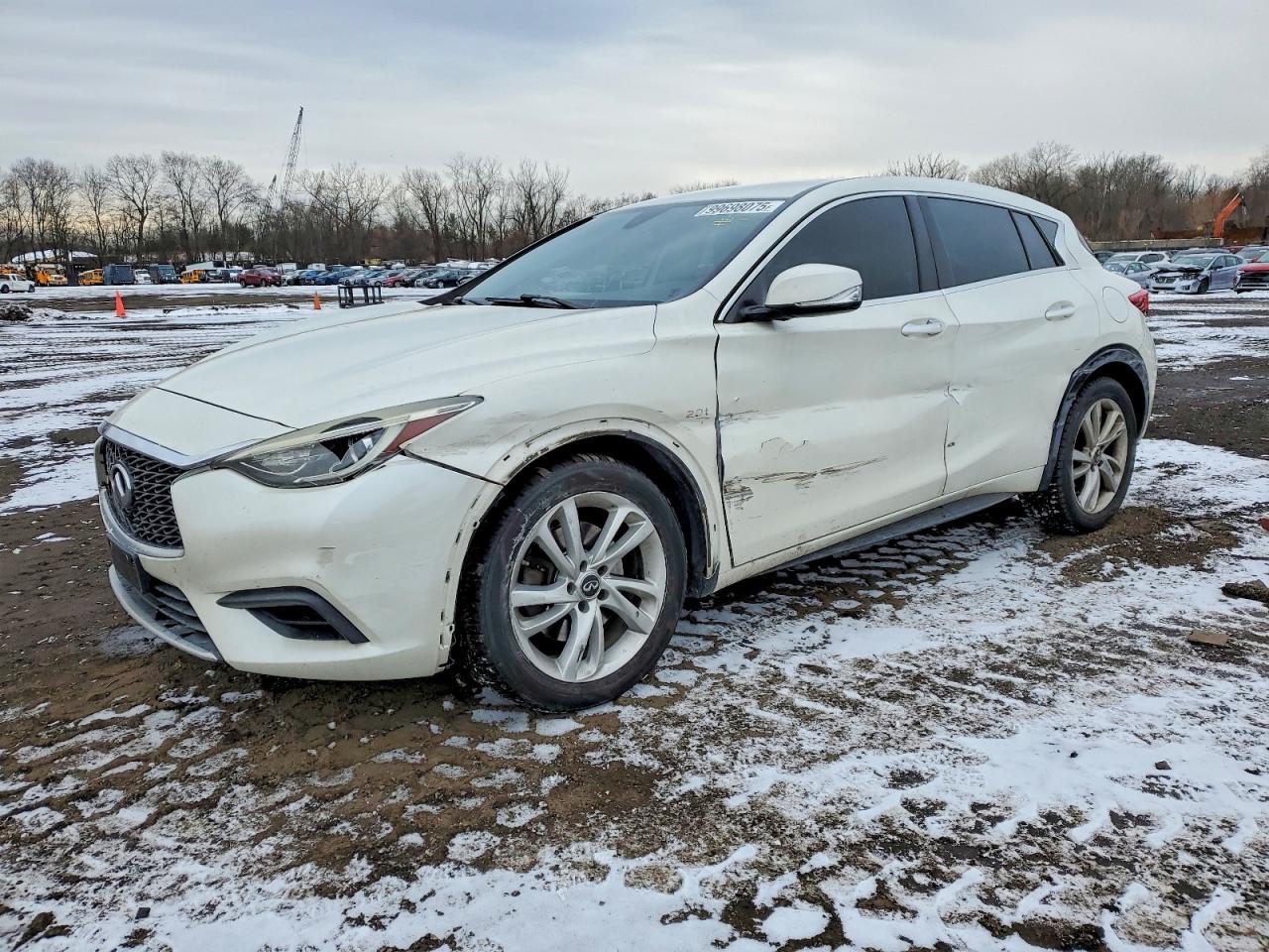 INFINITI QX30 BASE 2017