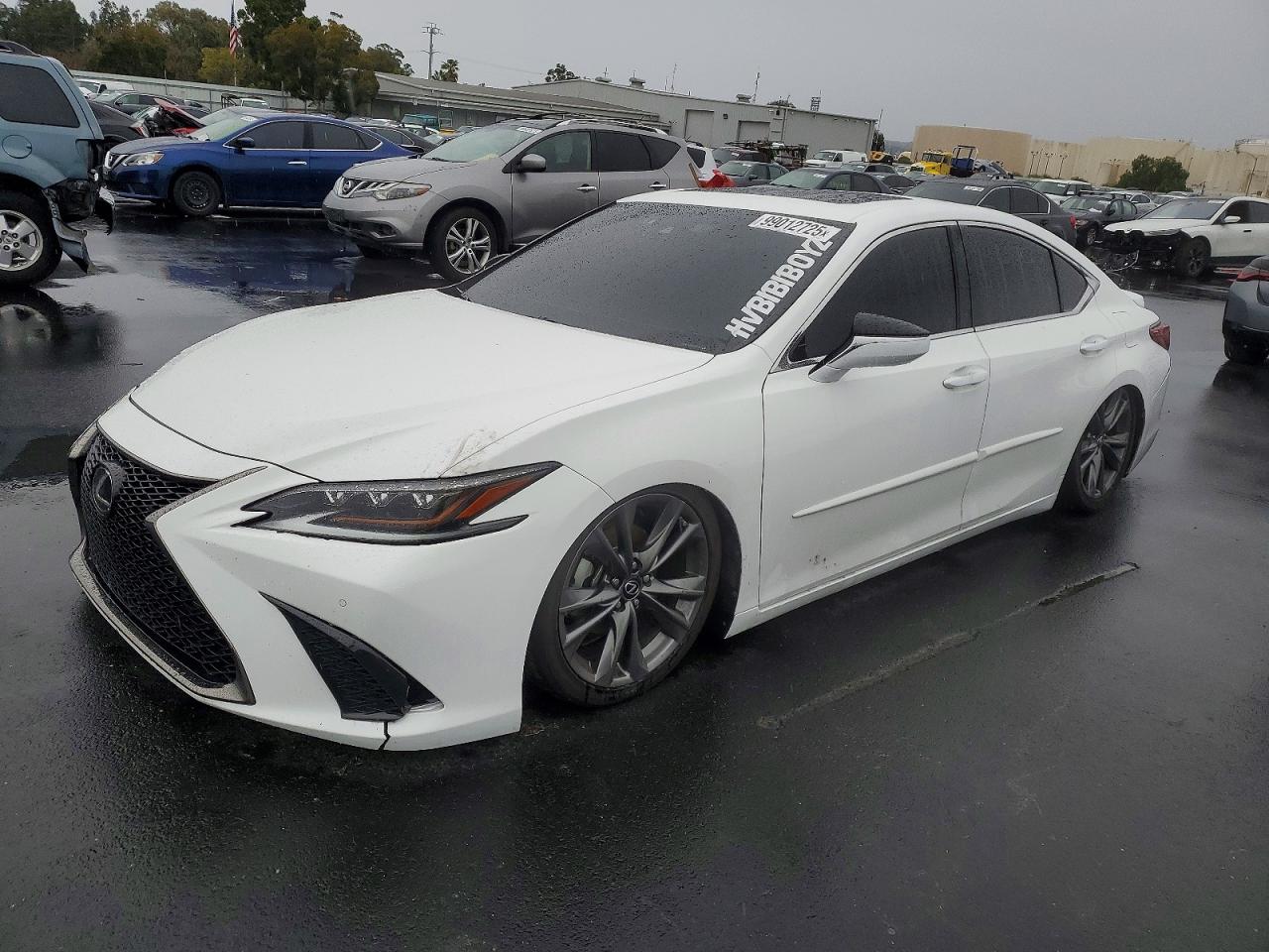 LEXUS ES 2020