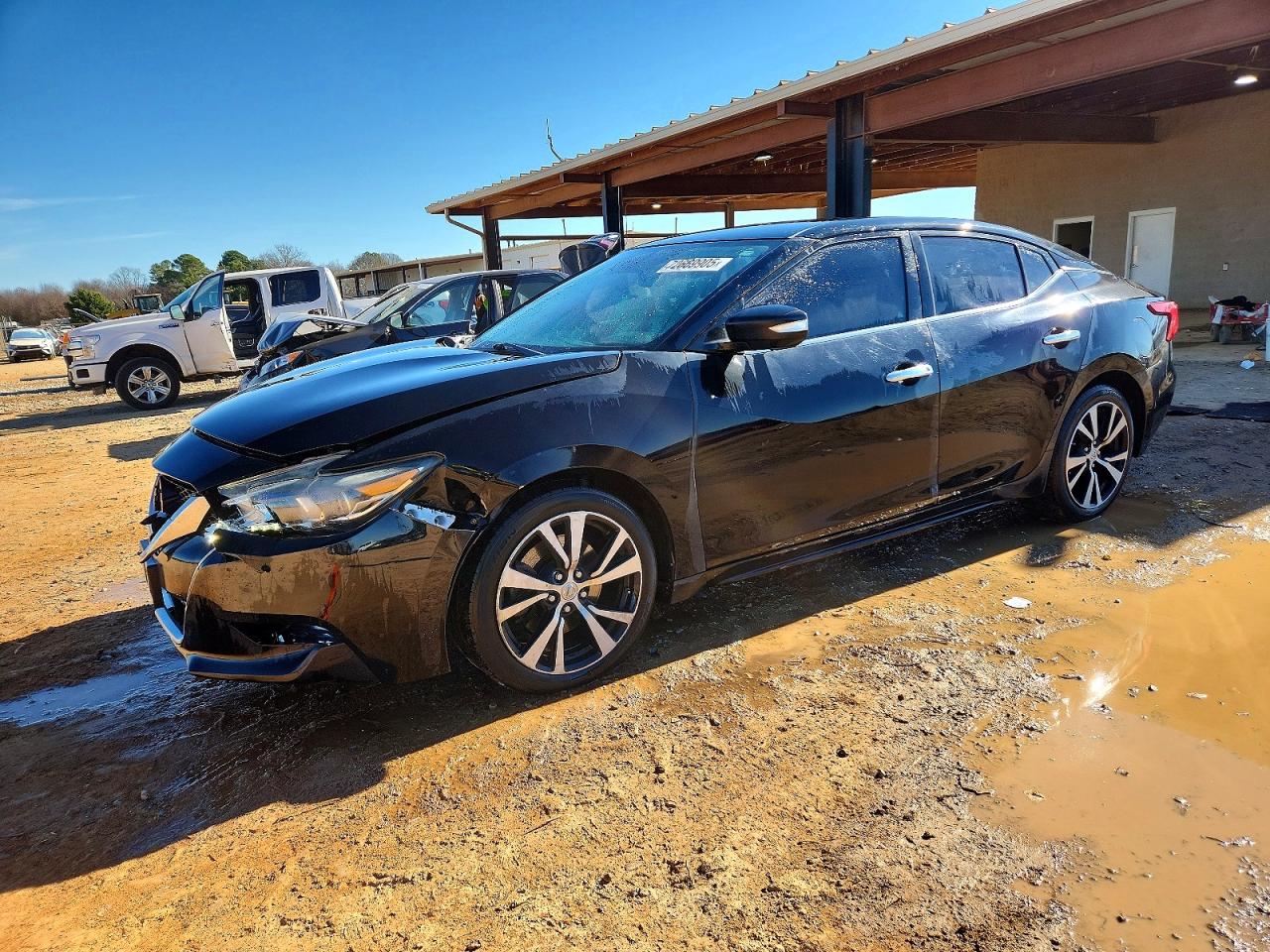 NISSAN MAXIMA 2017