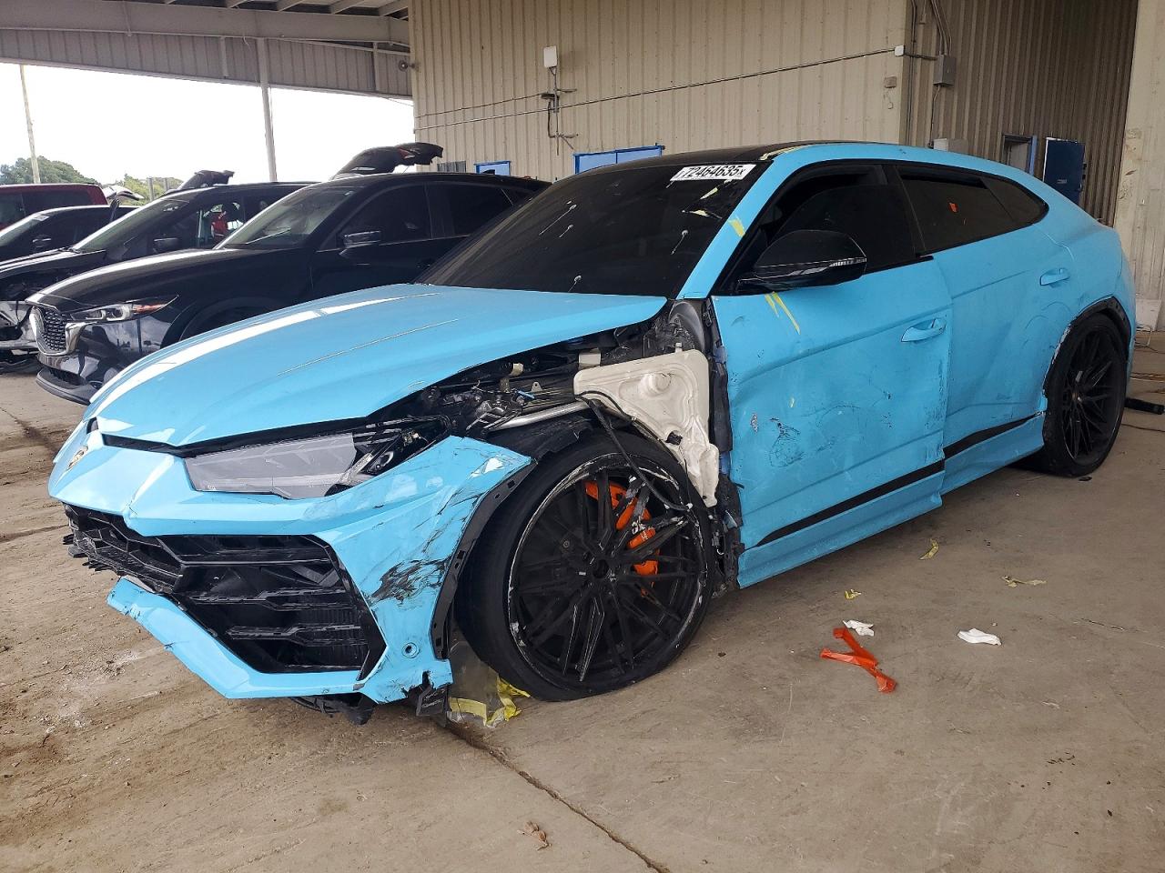 LAMBORGHINI URUS 2020